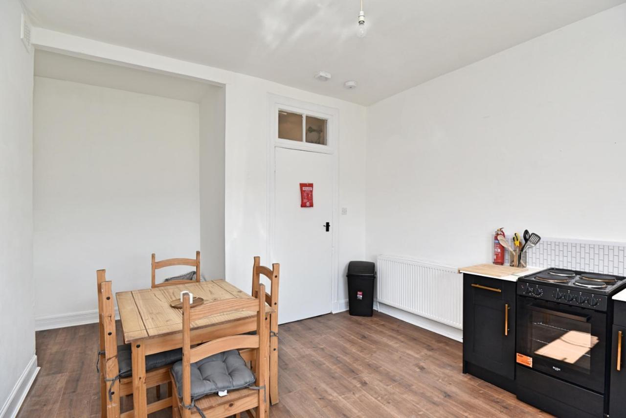 The John Muir - Beautiful 1 Bed In Apartamento Helensburgh